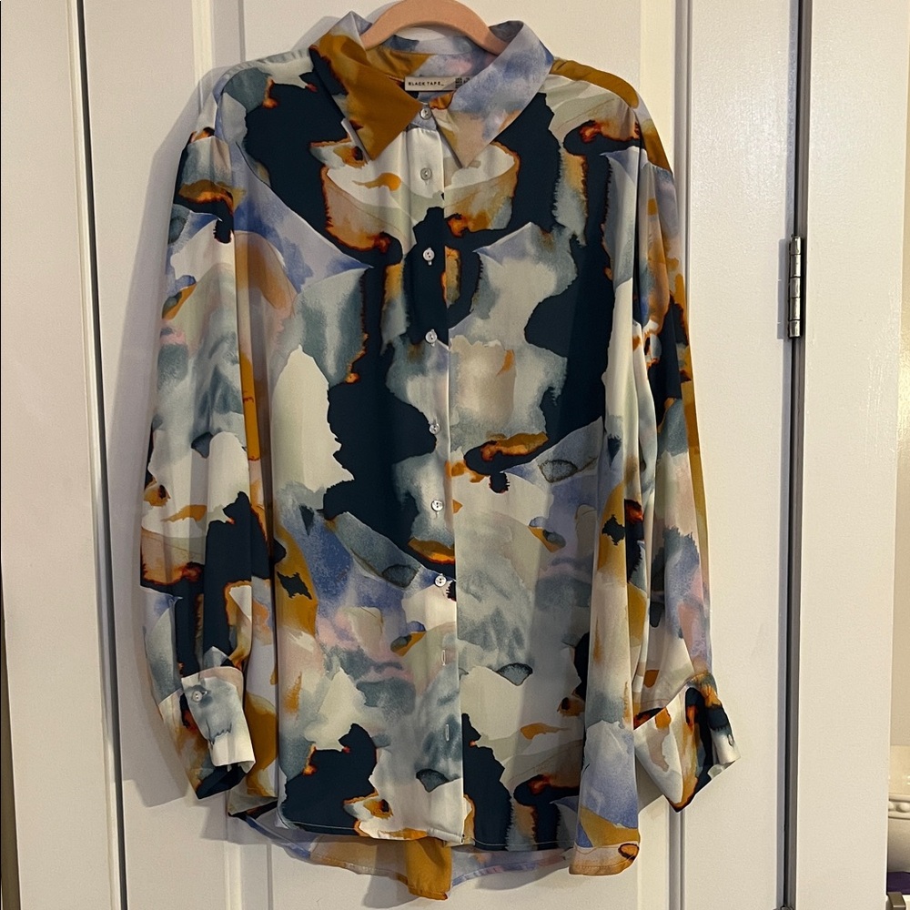 BLACK TAPE Abstract Print Button-Up Blouse 1X